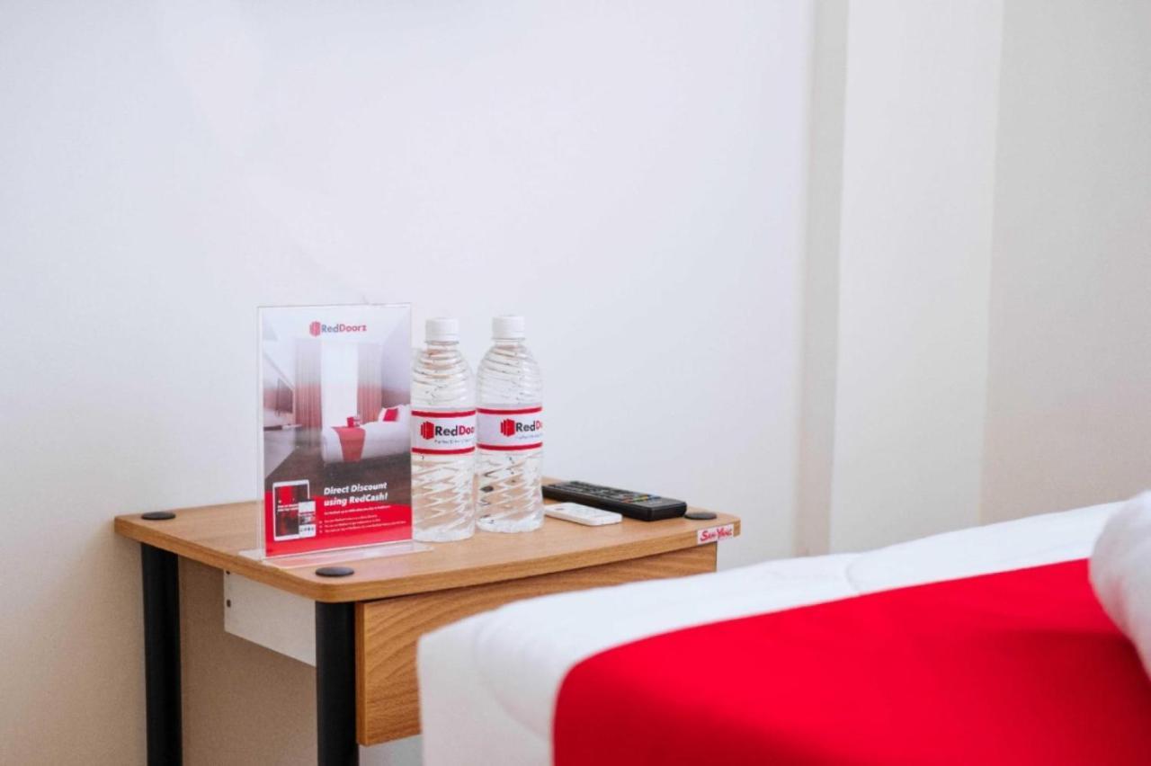 Reddoorz Plus Near Mango Avenue Cebu Exteriör bild