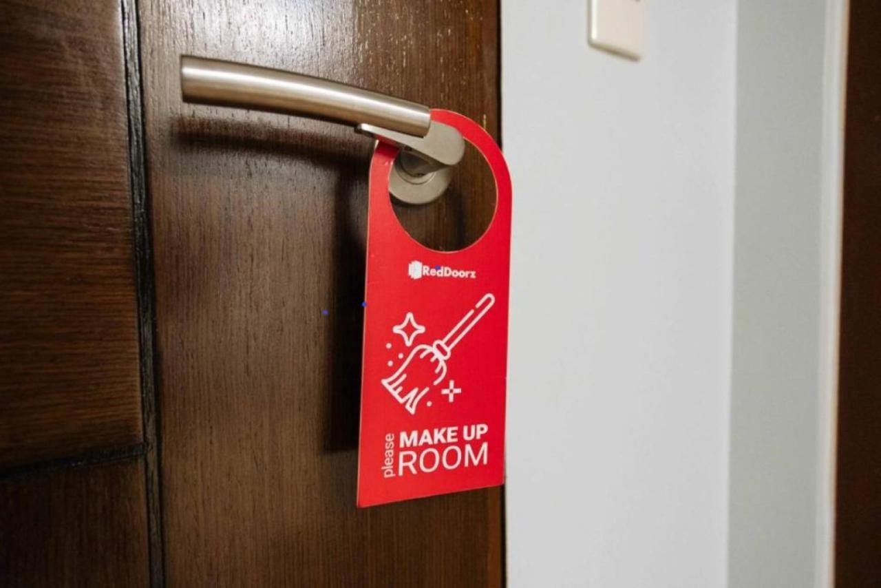 Reddoorz Plus Near Mango Avenue Cebu Exteriör bild